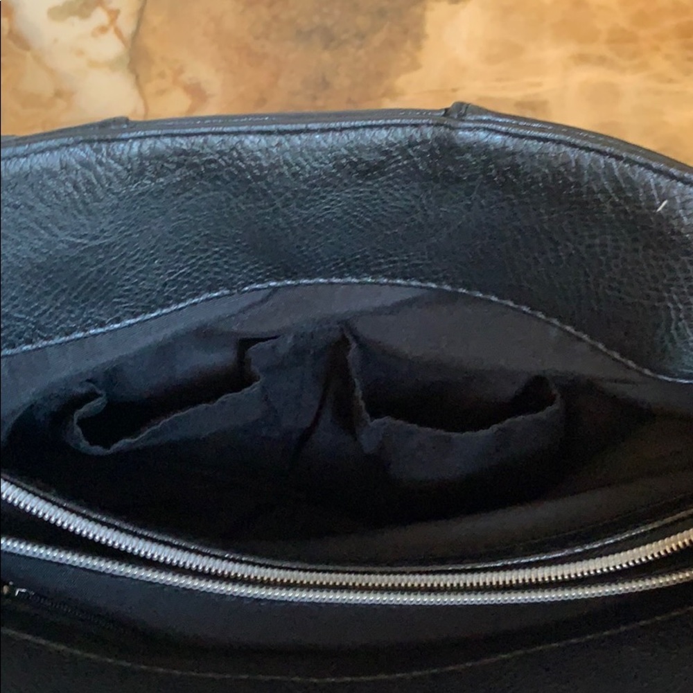 Kenneth Cole Reaction handbag/ purse - Picture 10 of 16